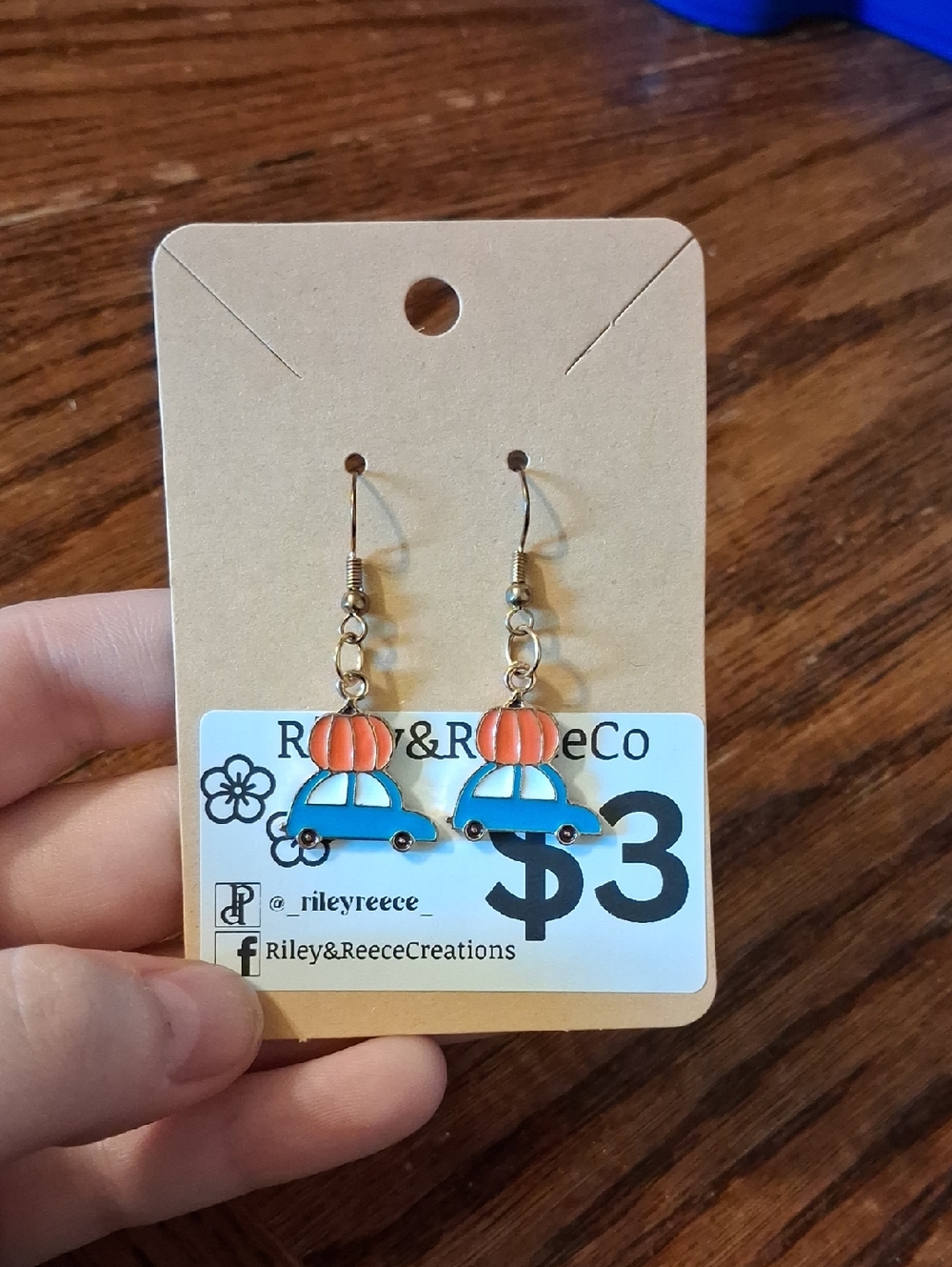 Pumpkin Car Earrings